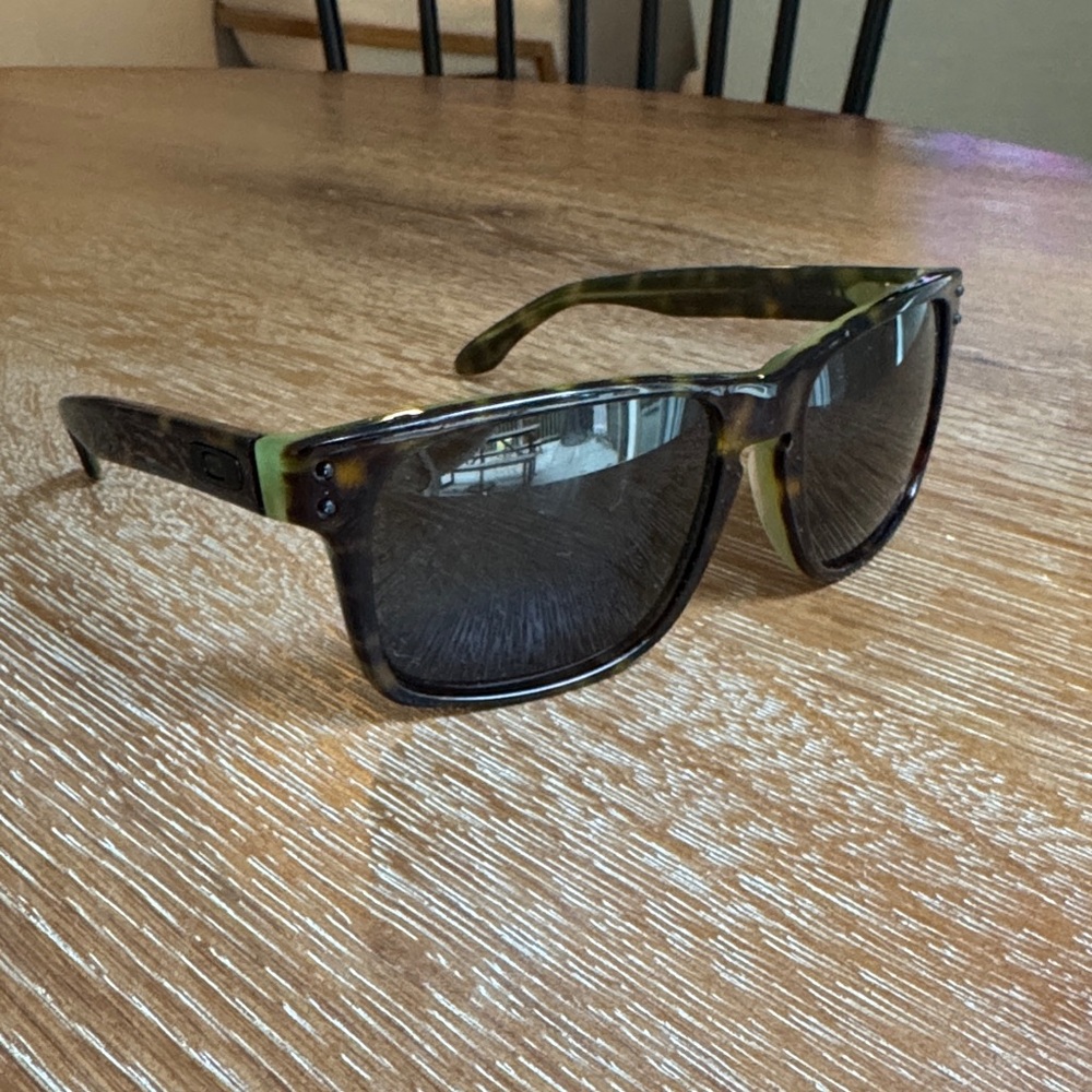 Holbrook LX tortoise sunglasses